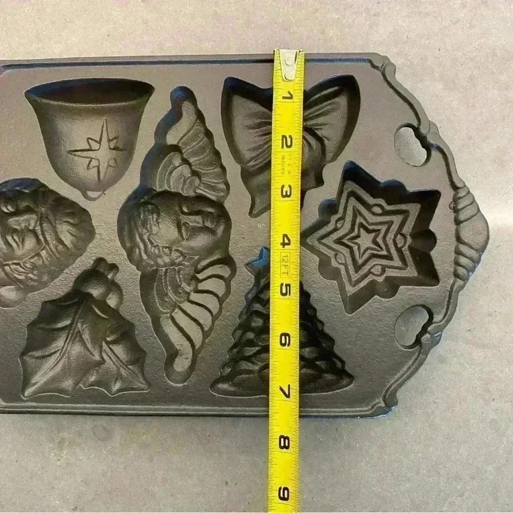 John Wright Cast Iron Vintage Christmas Angel Santa Cookie Muffin Mold Pan